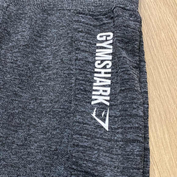 🖤Gym Shark Leggings - Picture 2 of 7